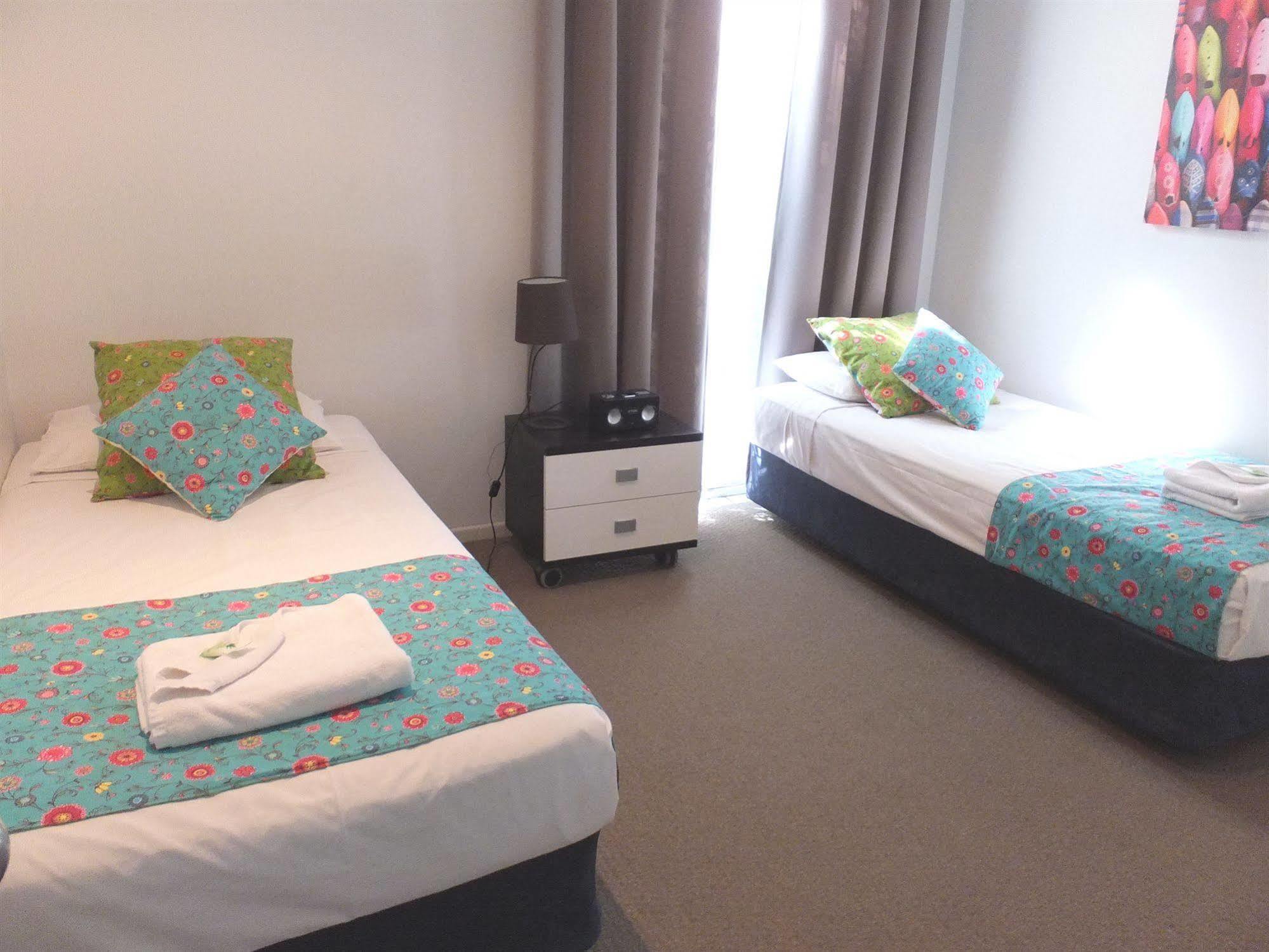 The Shores Holiday Apartments Mackay Exterior photo