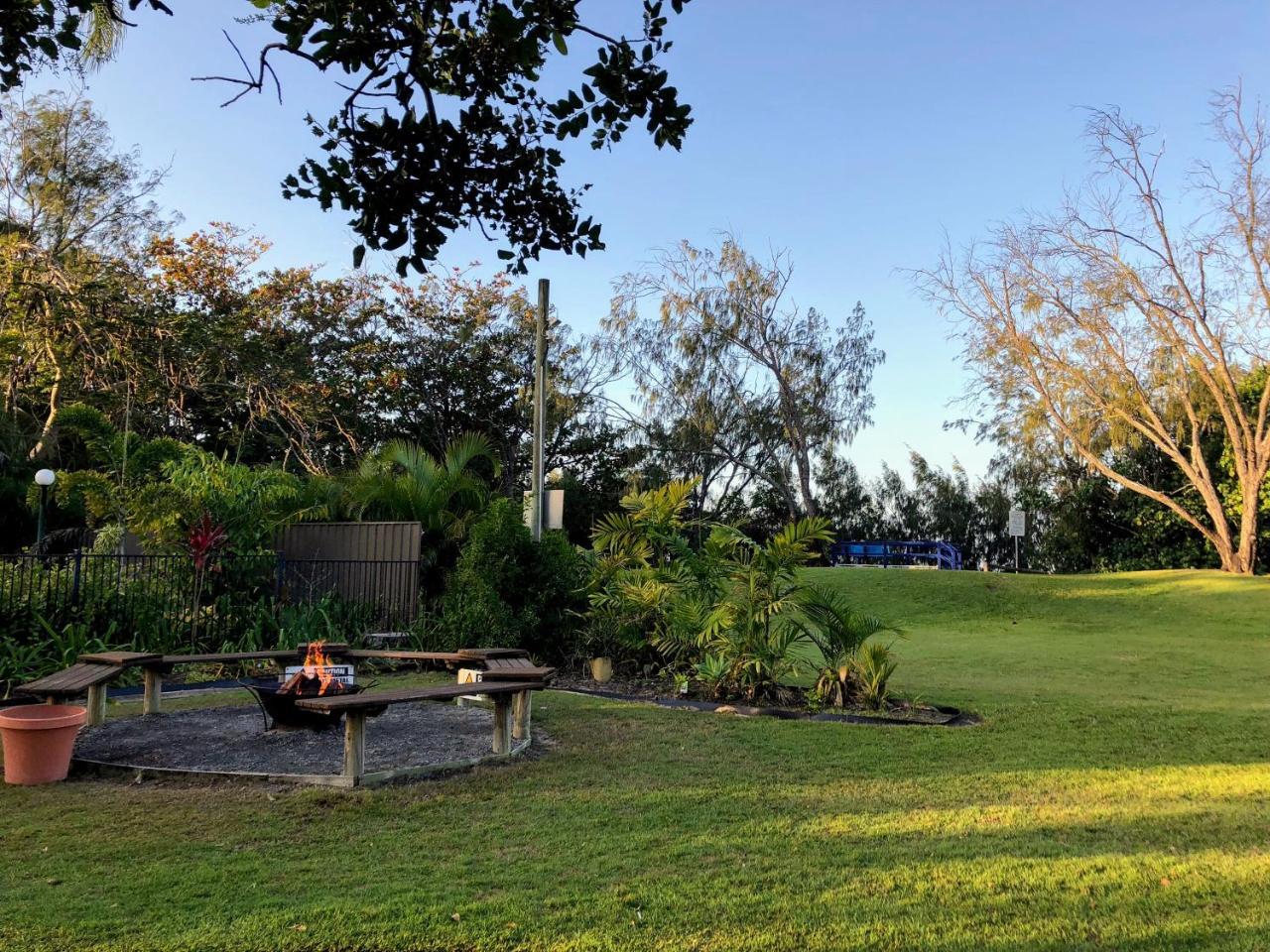 The Shores Holiday Apartments Mackay Exterior photo